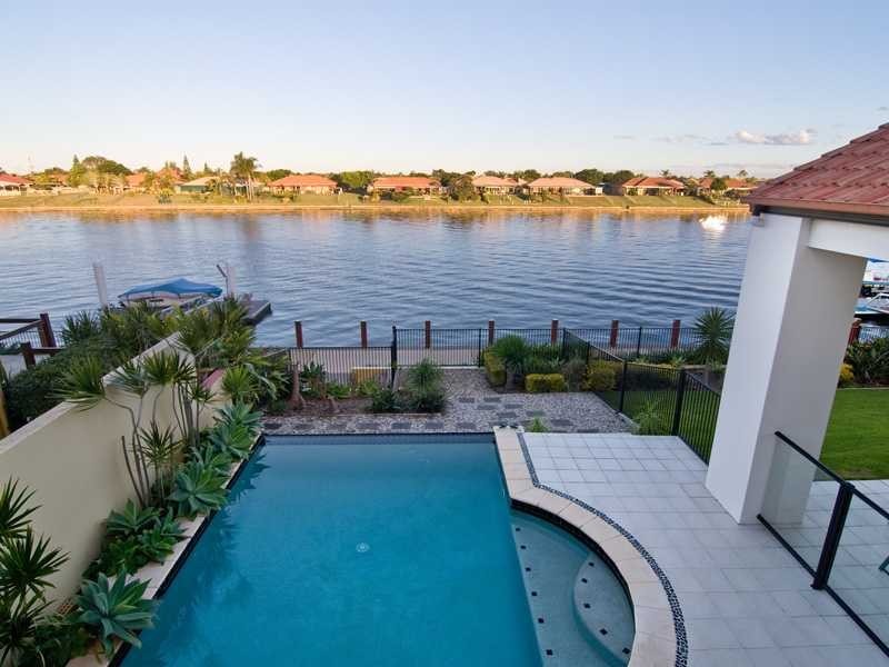 16 Bahamas Circuit, Kawana Island QLD 4575