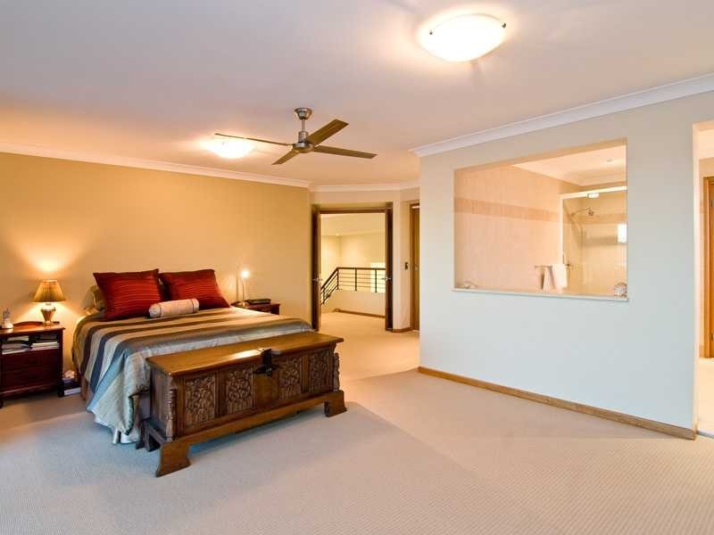 16 Bahamas Circuit, Kawana Island QLD 4575