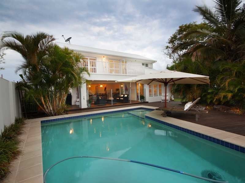 48 Oomoo Street, Buddina QLD 4575