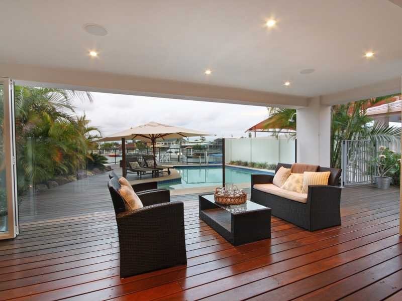 48 Oomoo Street, Buddina QLD 4575