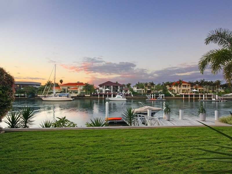 118 Mooloolah Drive, Minyama QLD 4575
