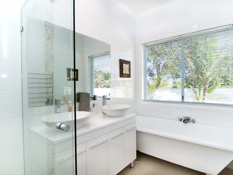 7 Maldives Place, Parrearra QLD 4575