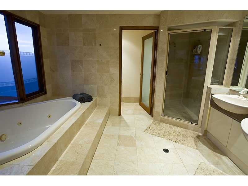 101 Mooloolah Drive, Minyama QLD 4575