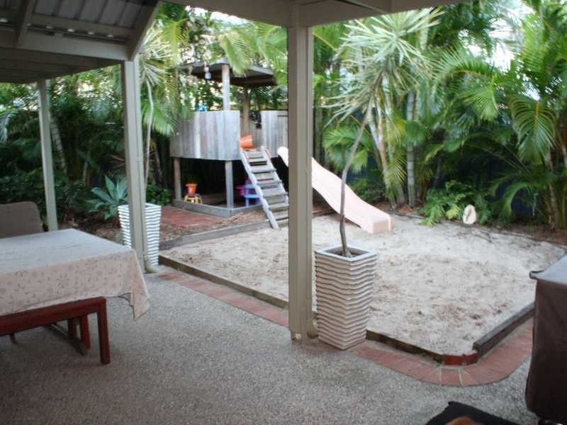 1 Tallawa Place, Wurtulla QLD 4575