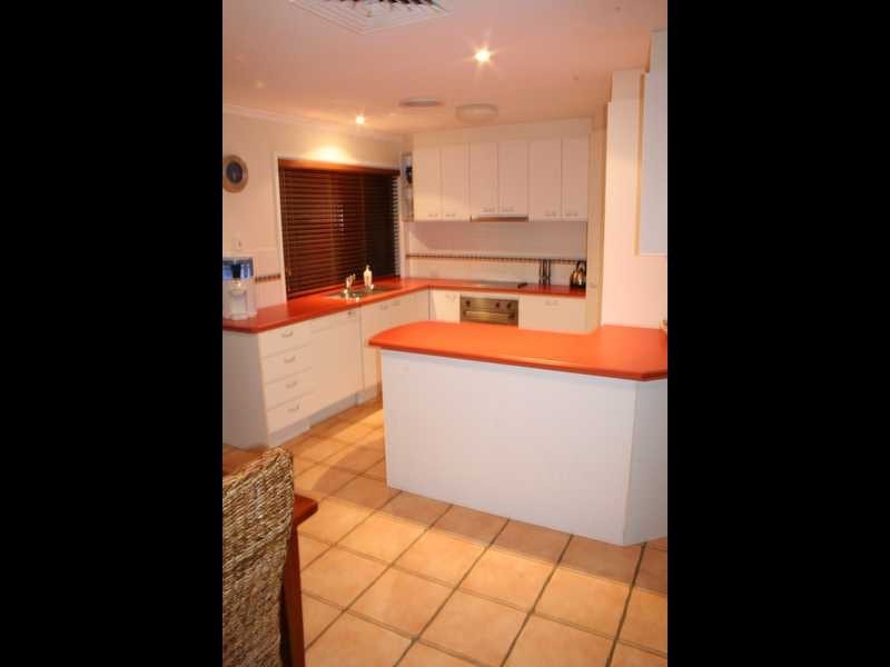 1 Tallawa Place, Wurtulla QLD 4575