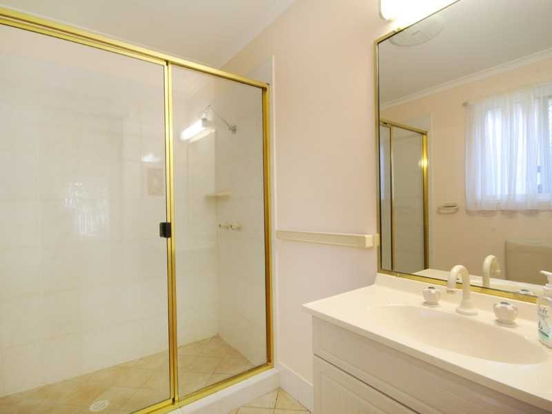 2 Coomaroo Crescent, Minyama QLD 4575