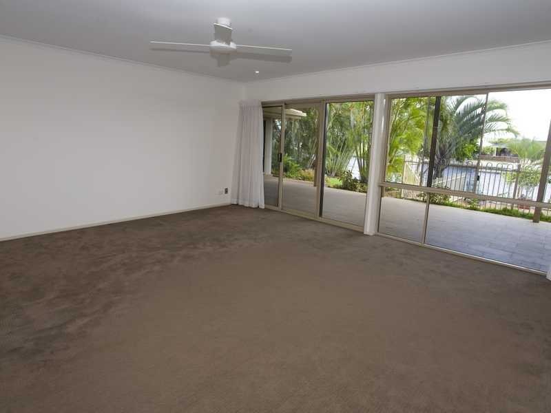 2 Willaroo Court, Wurtulla QLD 4575