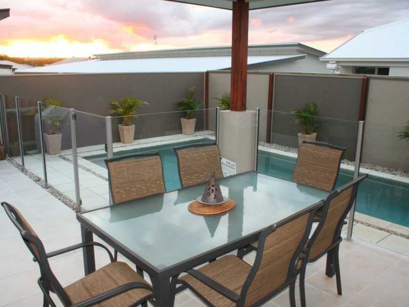 16 Skua Place, Mountain Creek QLD 4557