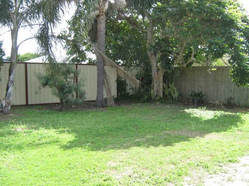 16 Mulgani St, Warana QLD 4575