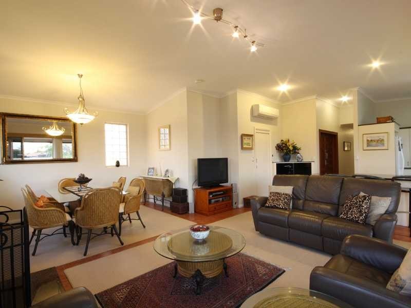 Apartment 1/7 Bindaree Crescent, Mooloolaba QLD 4557