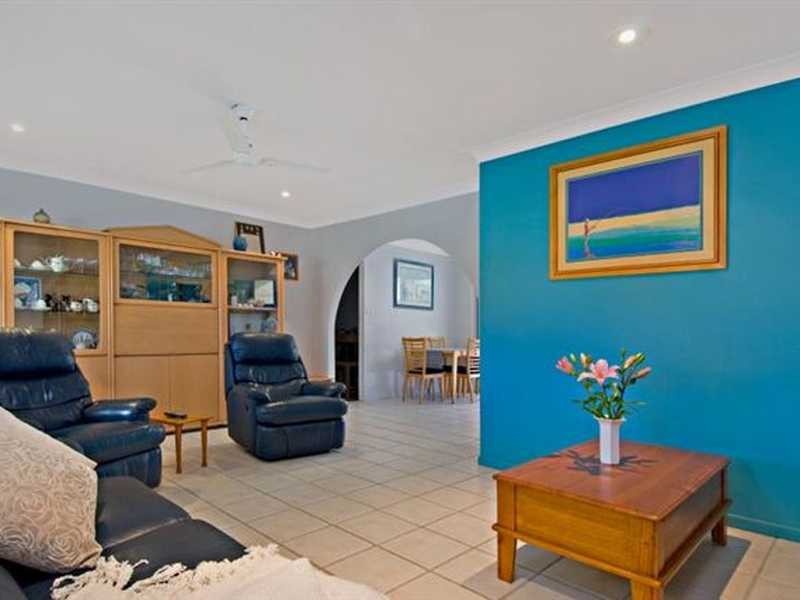 26 Iluka Avenue, Buddina QLD 4575