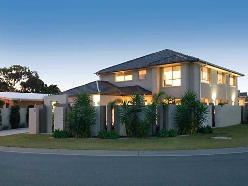 5 Tarawa St, Kawana Island QLD 4575