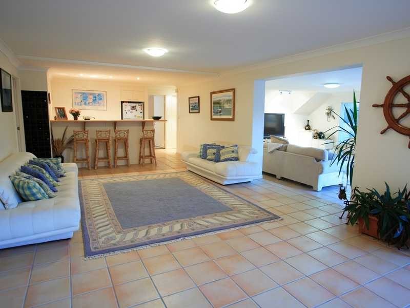 16 Pacific Boulevarde, Buddina QLD 4575