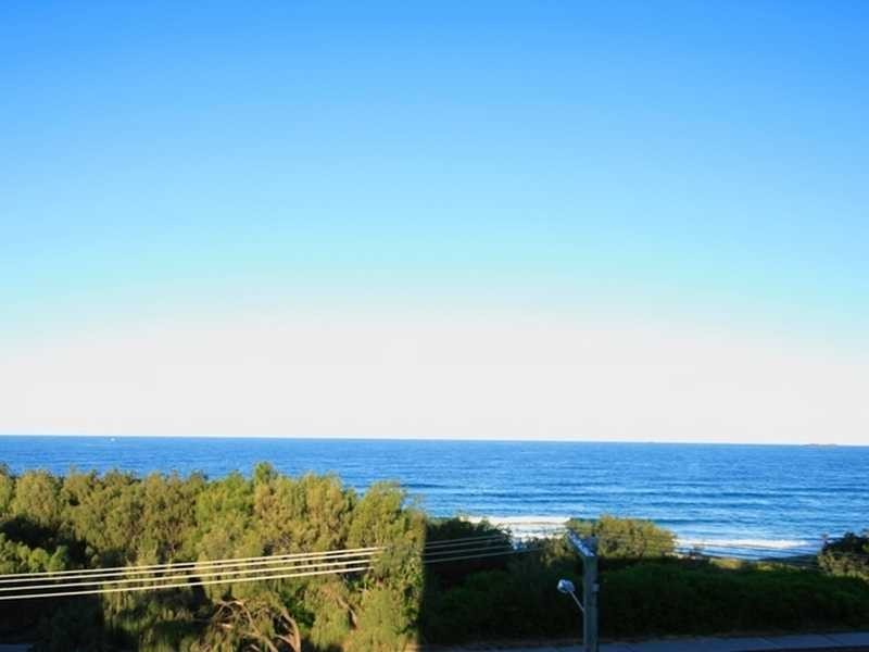 16 Pacific Boulevarde, Buddina QLD 4575