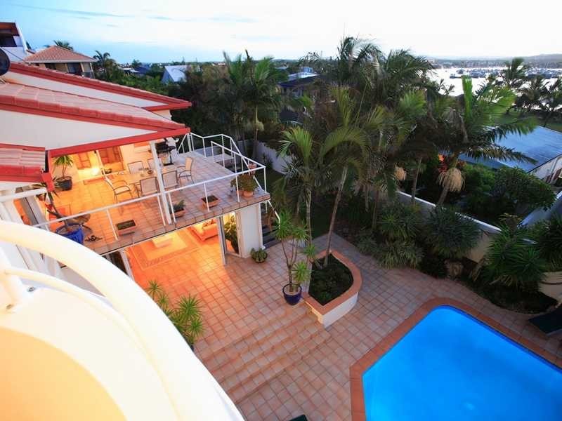 16 Pacific Boulevarde, Buddina QLD 4575