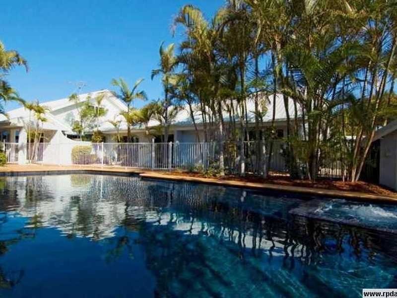 67 Mooloolah Drive, Minyama QLD 4575