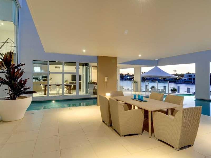 15 Mooloolah Island, Minyama QLD 4575