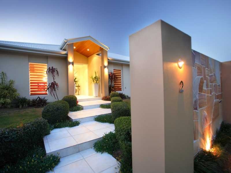 2 Oak Court, Minyama QLD 4575