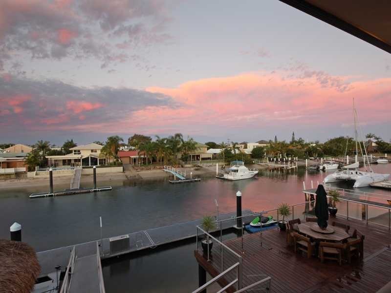 10 Island Ct, Minyama QLD 4575