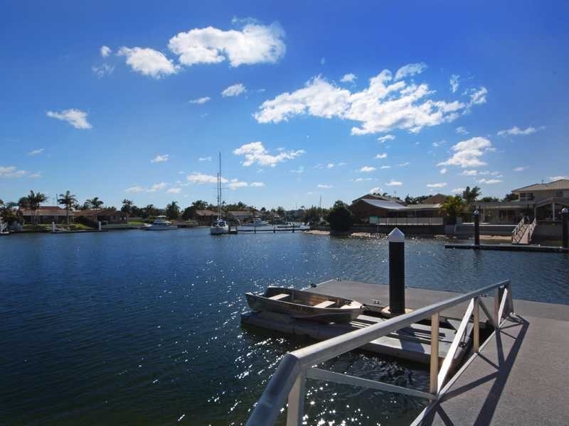 10 Island Ct, Minyama QLD 4575