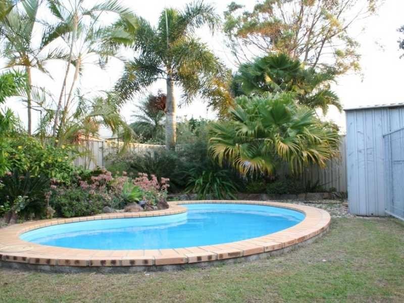 23 Dotterel St, Parrearra QLD 4575