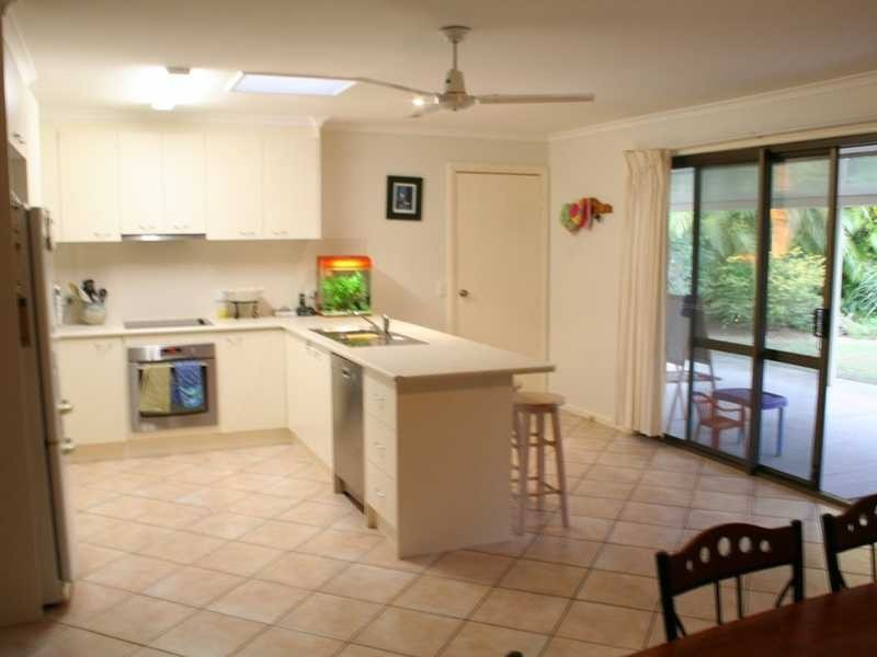 23 Dotterel St, Parrearra QLD 4575