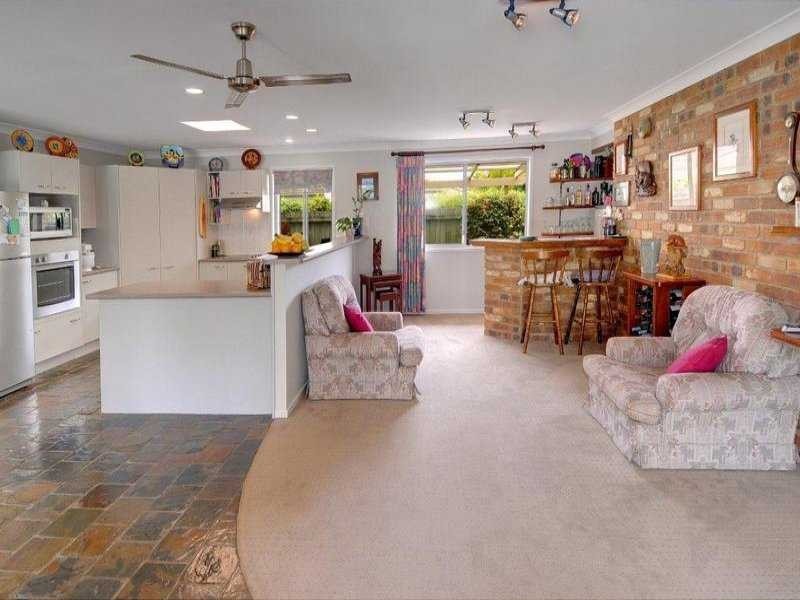 6 Parakeet Court, Wurtulla QLD 4575