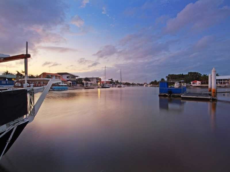 8 Aroona Ave, Buddina QLD 4575