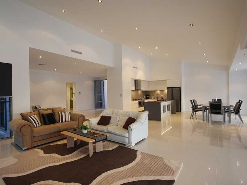 8 Aroona Ave, Buddina QLD 4575