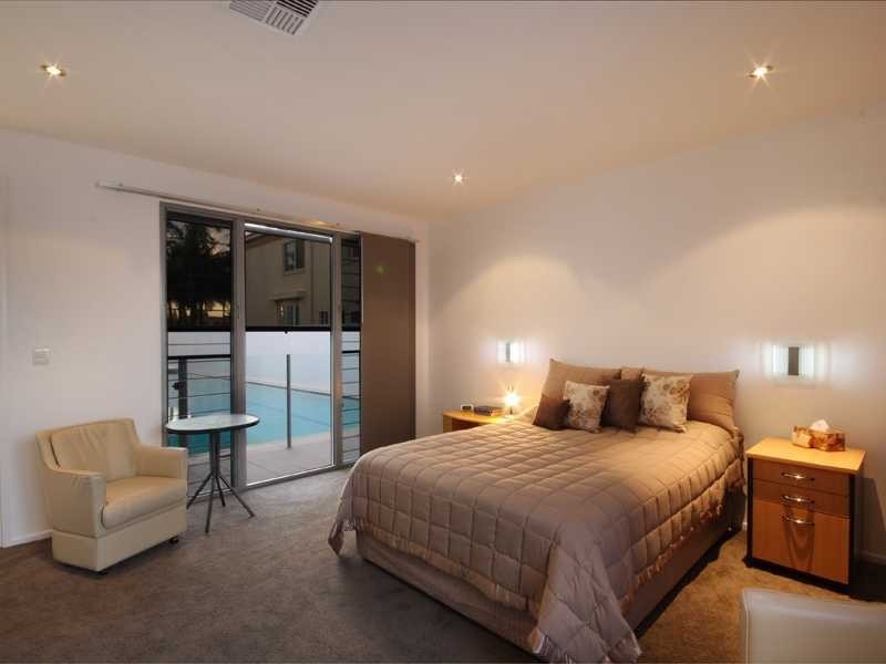 8 Aroona Ave, Buddina QLD 4575