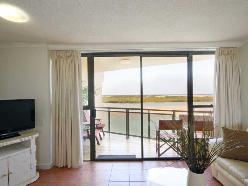 Unit 18/120 Duporth Avenue, Maroochydore QLD 4558