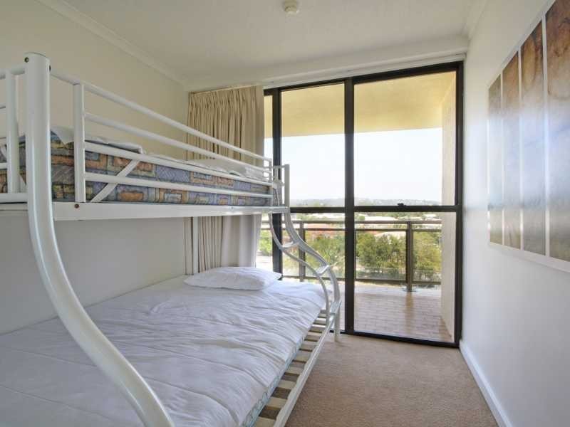 Unit 18/120 Duporth Avenue, Maroochydore QLD 4558