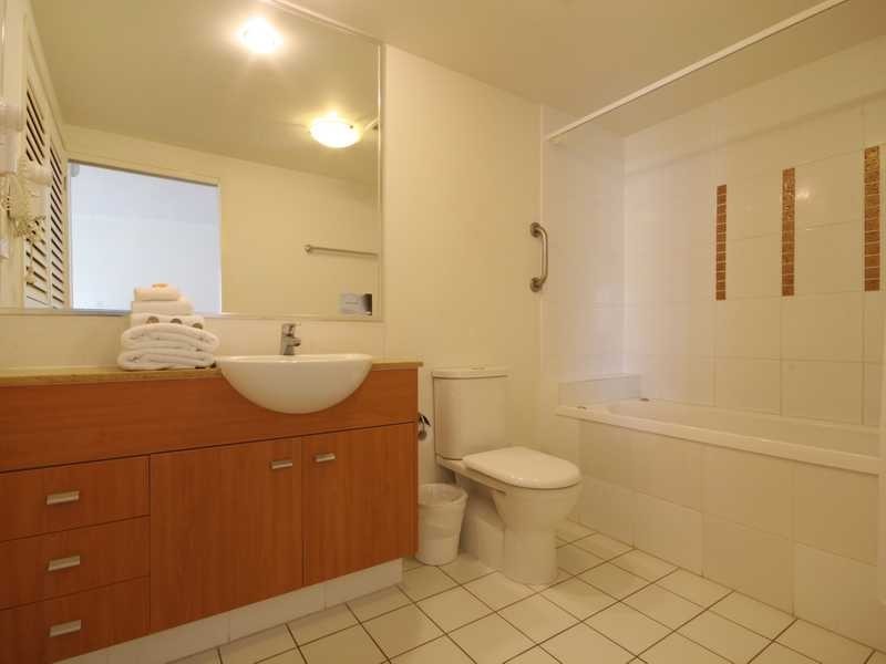 Unit 532/21 Wirraway St, Alexandra Headland QLD 4572