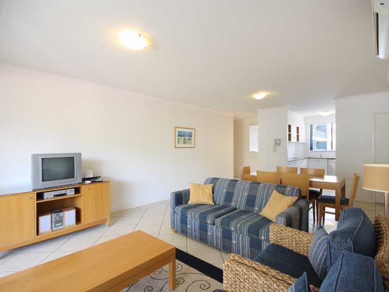 Unit 219/102 Alexandra Pde, Alexandra Headland QLD 4572