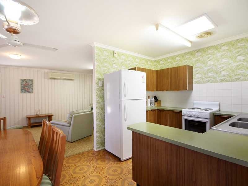 11 Bermagui Cres, Buddina QLD 4575