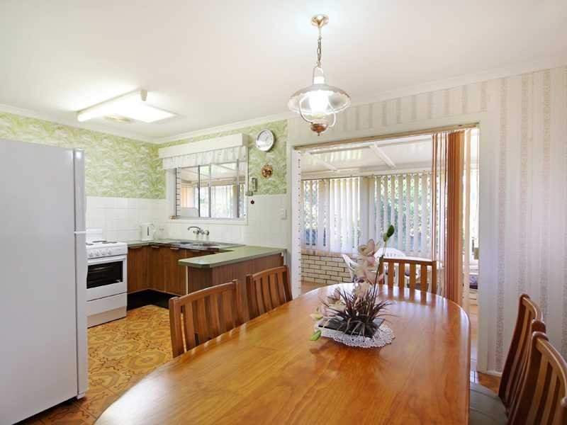 11 Bermagui Cres, Buddina QLD 4575