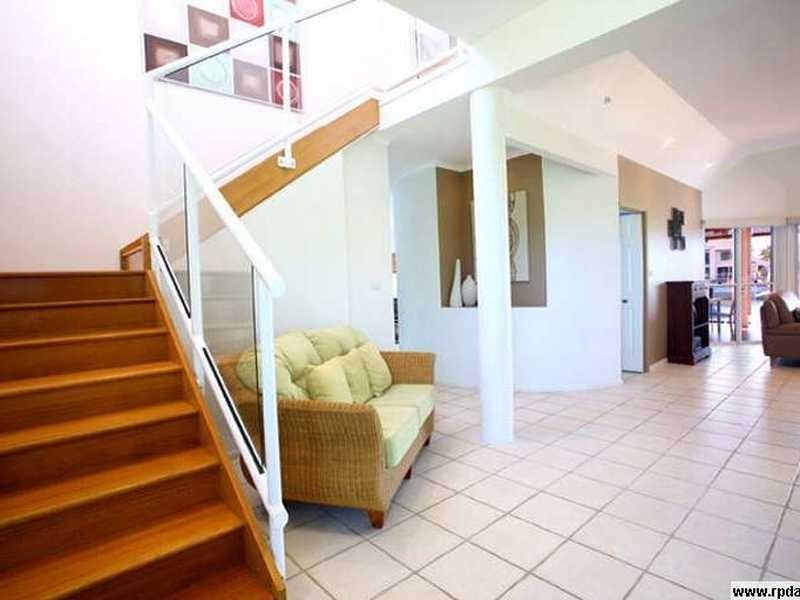 84 Sunbird Chase, Parrearra QLD 4575