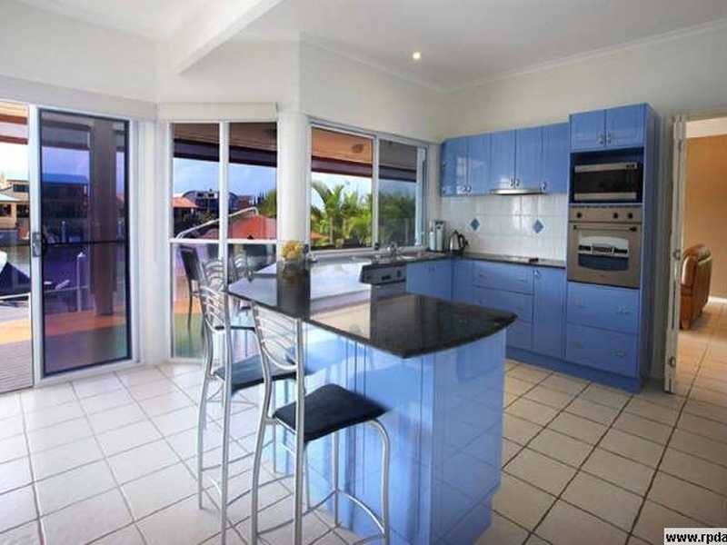 84 Sunbird Chase, Parrearra QLD 4575