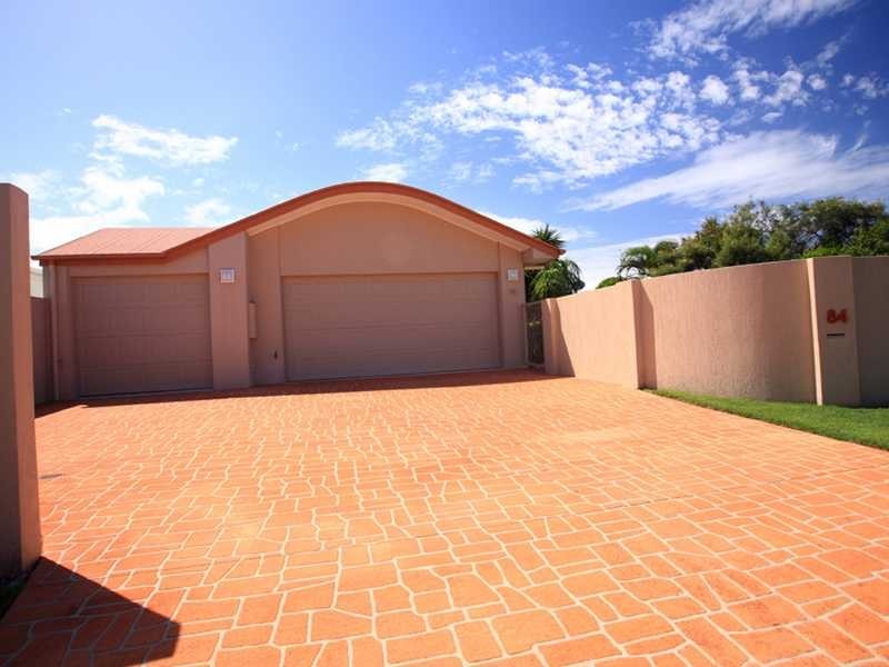 84 Sunbird Chase, Parrearra QLD 4575