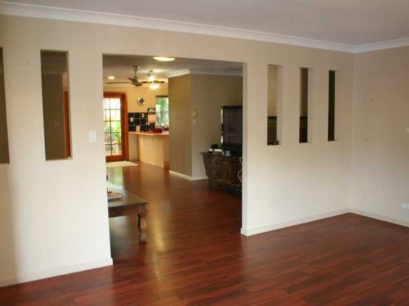 18 Tallawa Pl, Wurtulla QLD 4575