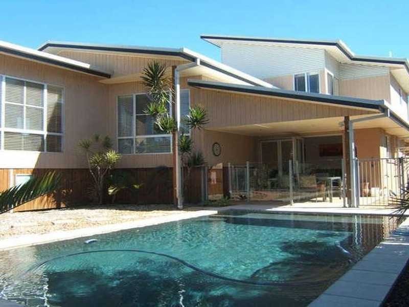 24 Bareena Pl, Warana QLD 4575