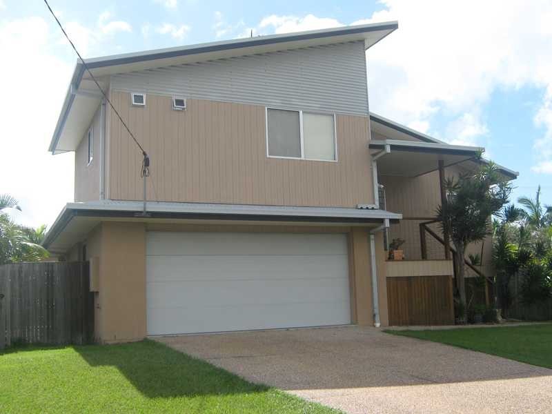 24 Bareena Pl, Warana QLD 4575