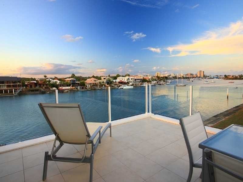 25 Mooloolah Island, Minyama QLD 4575