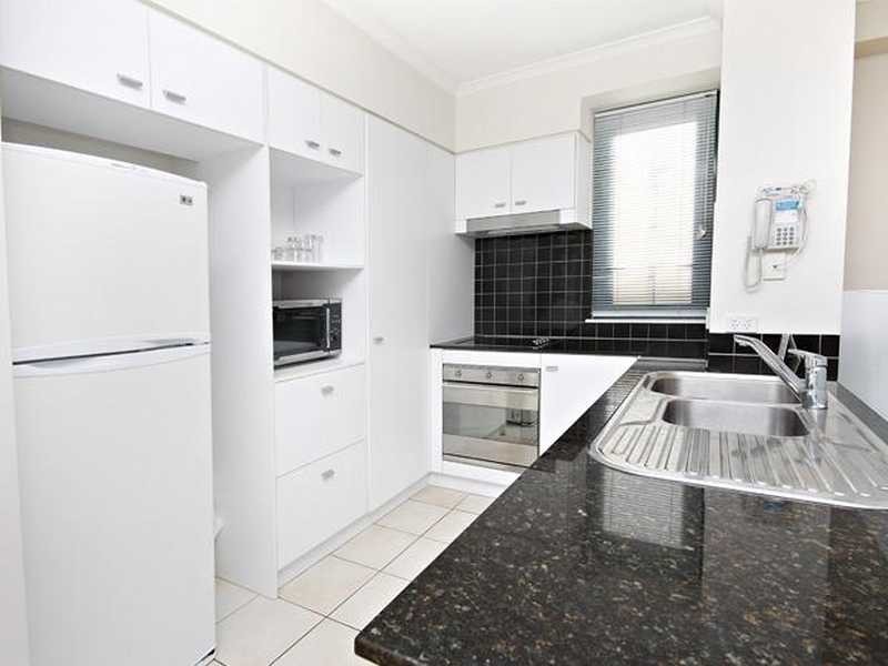 Unit 236/21 Wirraway St, Alexandra Headland QLD 4572