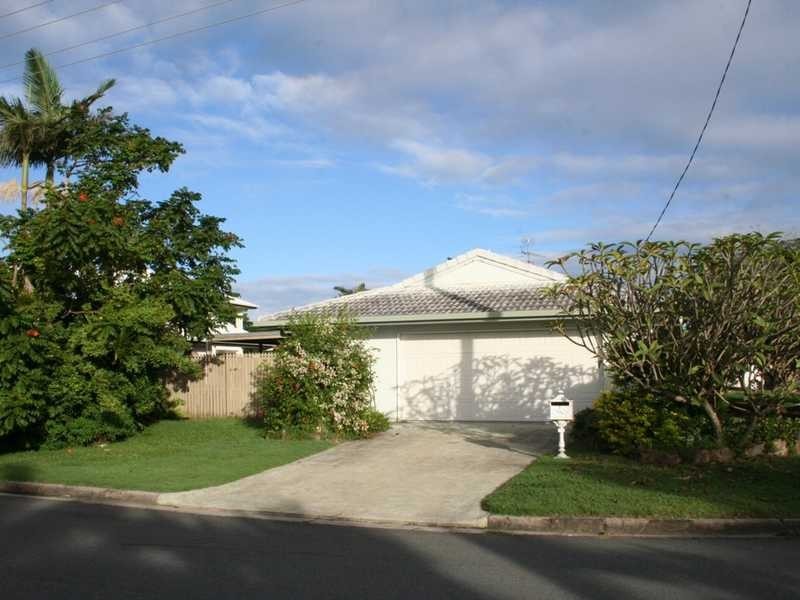 38 Kumbada Ct, Minyama QLD 4575
