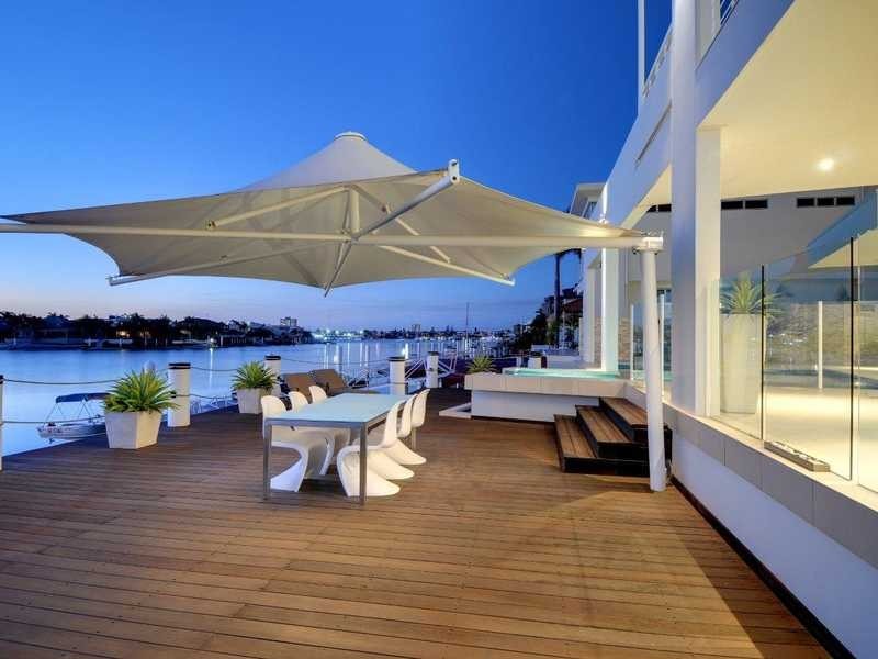 15 Mooloolah Island, Minyama QLD 4575