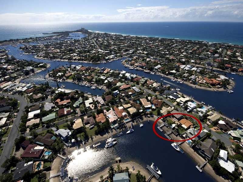 49 Coomaroo Crescent, Minyama QLD 4575