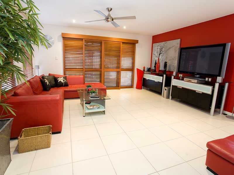 3 Sable Court, Kawana Island QLD 4575
