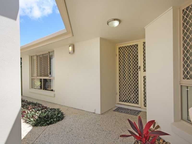 2 Gannet Close, Wurtulla QLD 4575