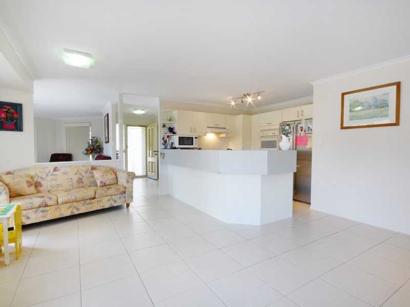 2 Gannet Close, Wurtulla QLD 4575